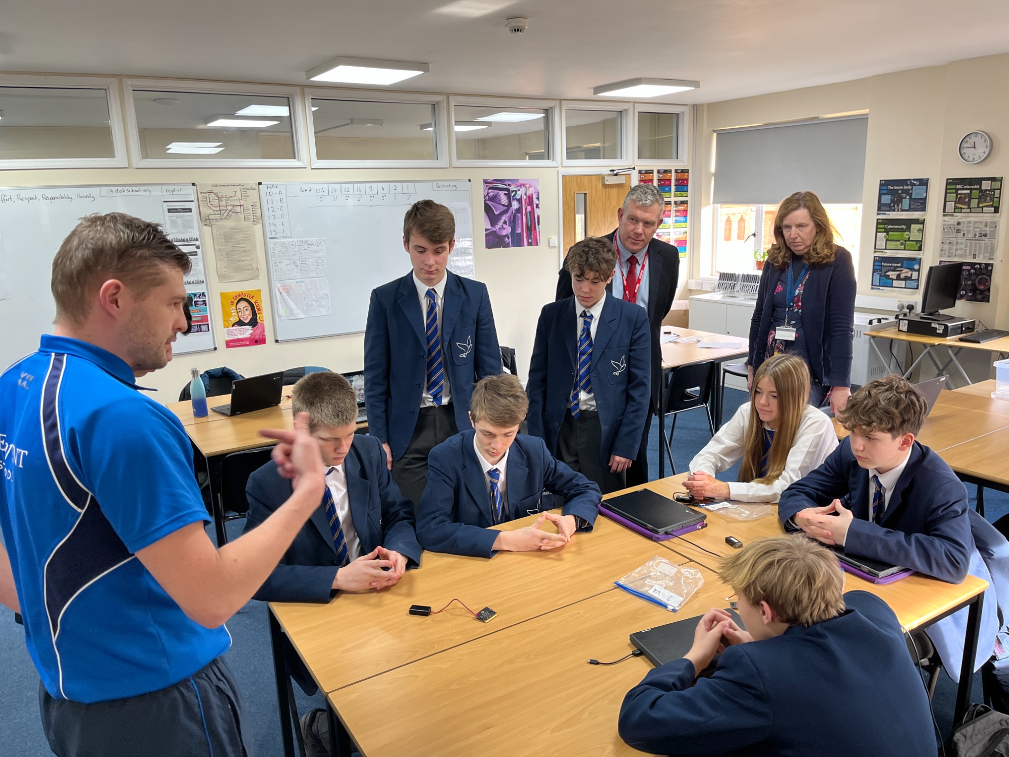 WHICH IS BETTER: METRIC OR IMPERIAL? - House of Maths School Workshops  Primary & Secondary in Dorset & South House of Maths School Workshops  Primary & Secondary in Dorset & South