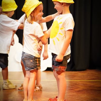 Pre-prepDanceShow240)