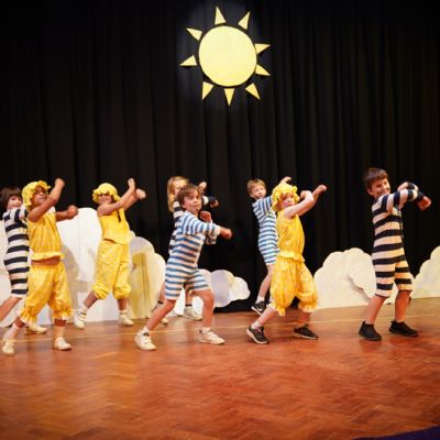 Pre-prepDanceShow50)