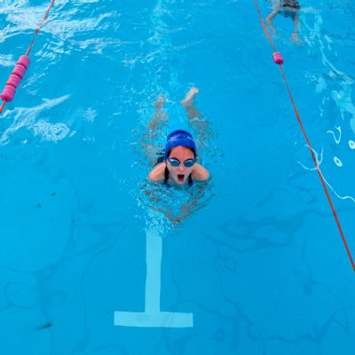 PrepSchoolSwimmingGala10)3)