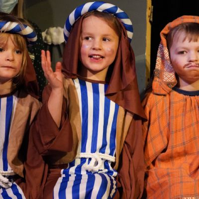 Nativity14)