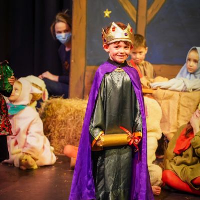 Nativity213)