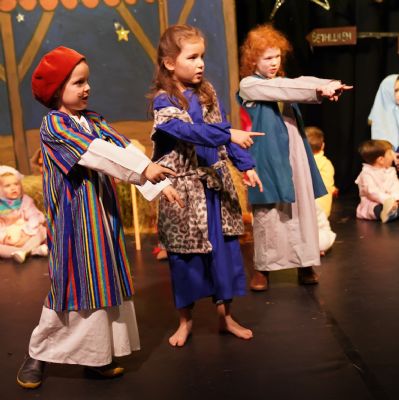 Nativity26)
