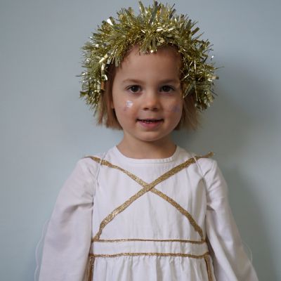 Nativity76)