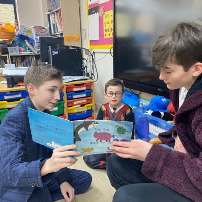 WorldBookDay210)