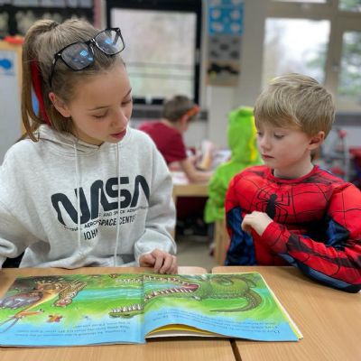 WorldBookDay42)