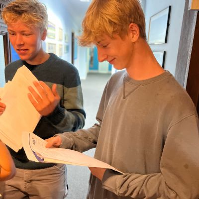 GCSEResults202213)