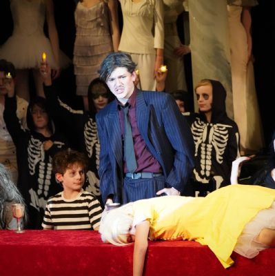 TheAddamsFamily306)2)