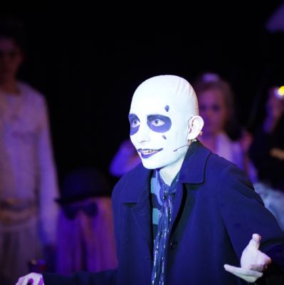 TheAddamsFamily316)2)