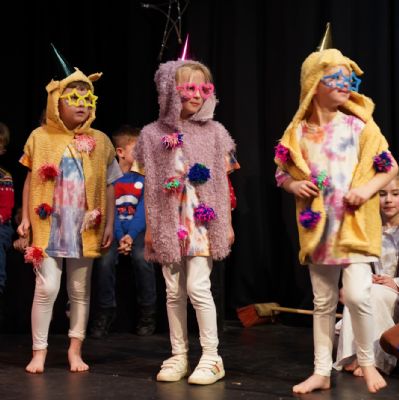 Nativity26)