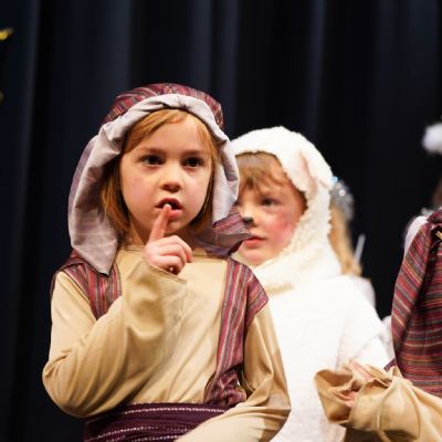 Nativity40)