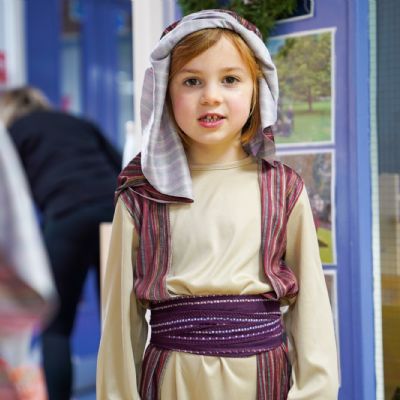 Nativity44)