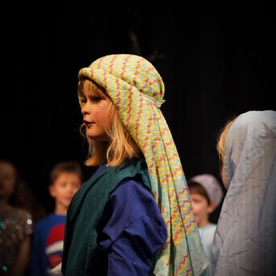 Nativity6)