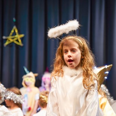 Nativity74)