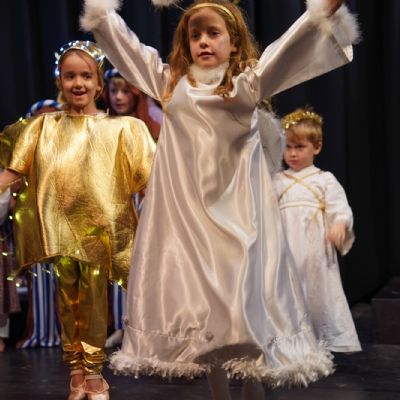 Nativity93)