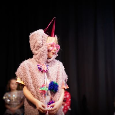 Nativity98)