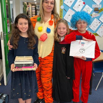 WorldBookDay33)